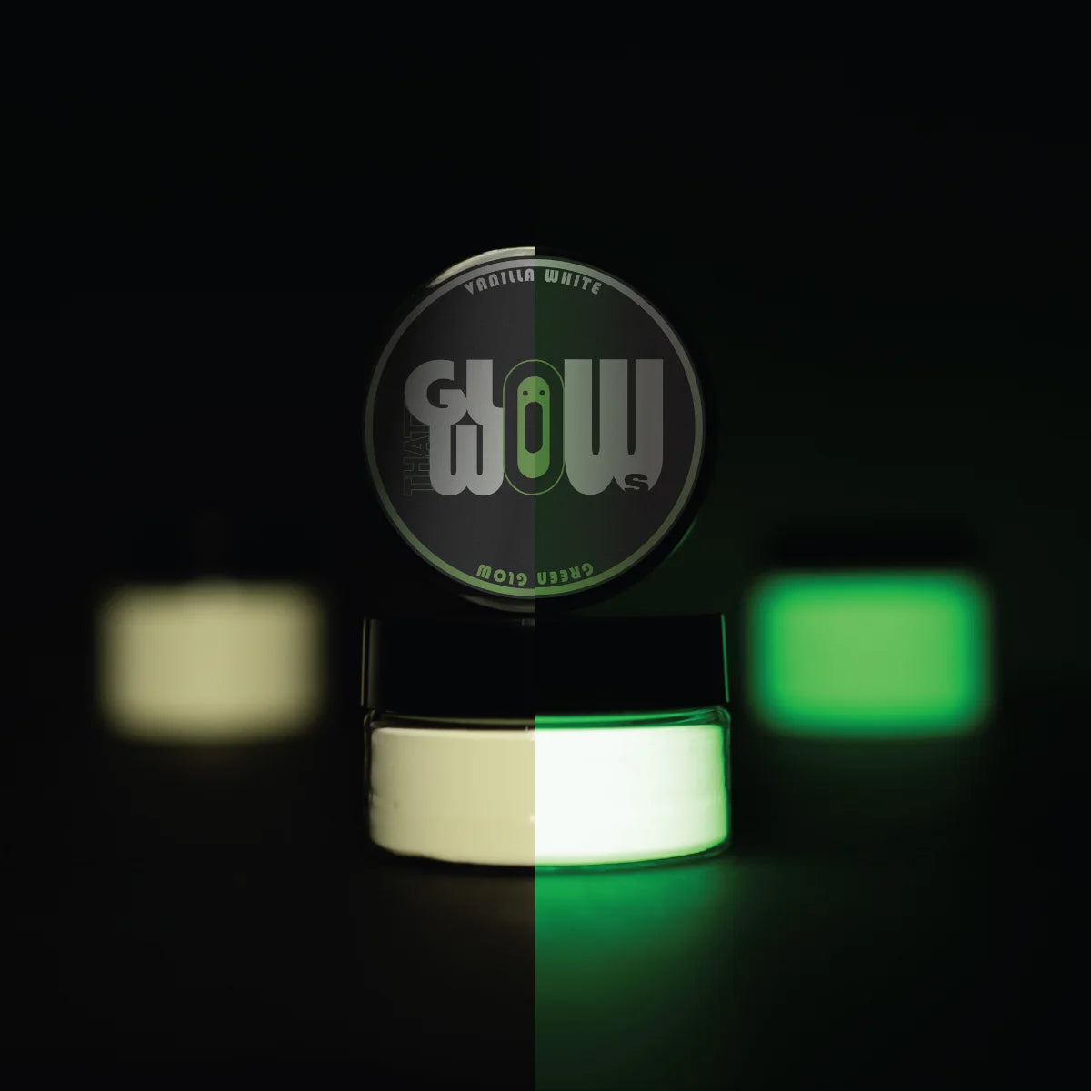 Jar of strontium aluminate Clear White to Green glow pigment powder—industrial-grade, non-toxic formula delivering long-lasting neon-green luminescence for canvas, wood, rocks, and metal décor.