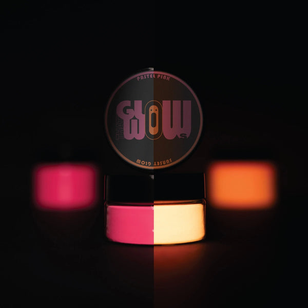 Strontium aluminate Pastel Pink to Orange pigment powder jar—industrial-grade, non-toxic formula engineered for long-lasting neon orange luminescence on fabric, canvas, halloween pumpkin and outdoor décor