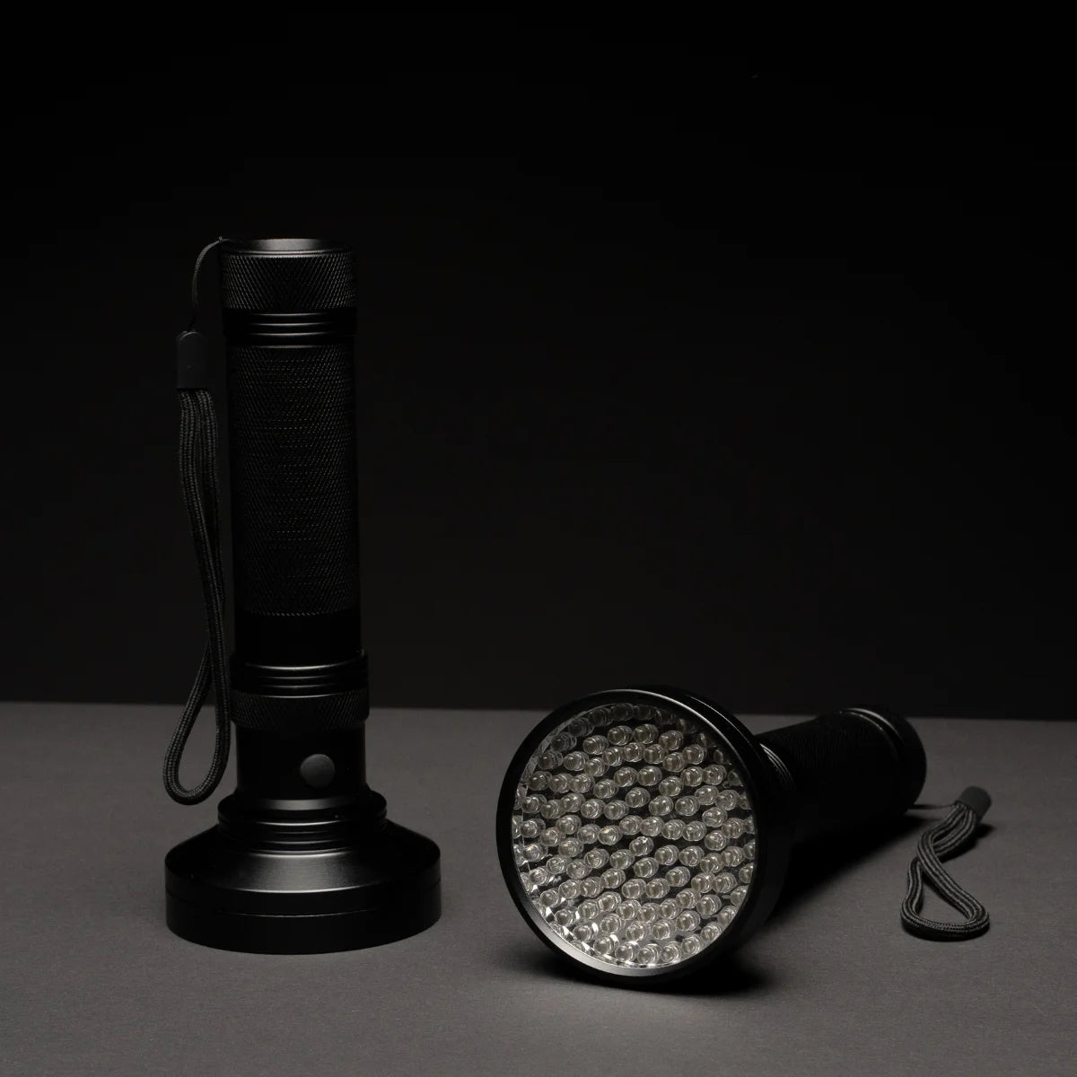 100-LED UV Flashlight - High Power 395nm Blacklight for Glow Paint & Pigment