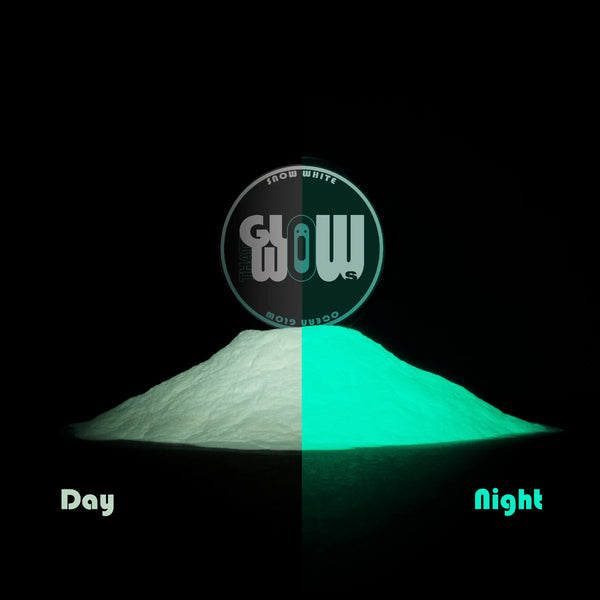 Phosphorescent Clear White to Cyan pigment powder showing crisp white by day and vivid cyan glow at night—perfect for UV-reactive resin art, clay models, and glow-in-the-dark murals.